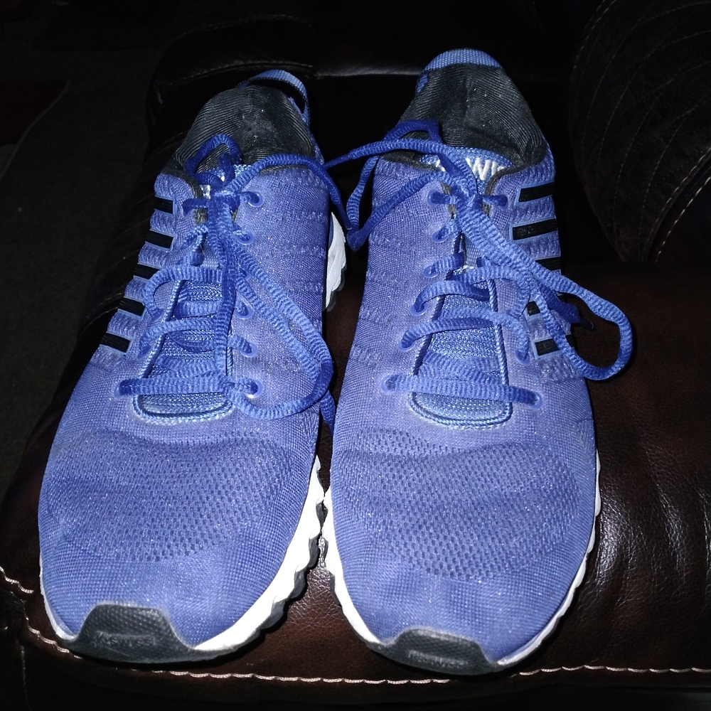 Men's K-Swiss tubes